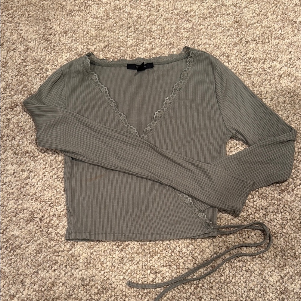 Forever 21 Green Embellished Fitted Blouse